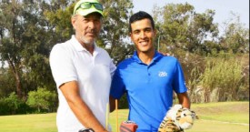 BIG GAME ARRESTO LA FETTA,,fr,Per definire con il difetto più grande di golfisti dilettanti,,fr,Head Pro Golf Training Center di Agadir fornisce consulenza e esercizi per ottenere finalmente liberarsi della fetta,,fr,in compagnia di una delle nostre grandi speranze marocchina,,fr,Ayoub Lguirati,,fr,amatoriale e membro,,fr,squadra ASK,,en,La fetta è il più comune difetto giocatori dilettanti,,fr,Quante scorecard sono devastato da questo effetto che stampa alla palla un tra-jectory sulla destra penalizzante,,fr,Per la fetta è un volo di palla che lascia a sinistra della linea di porta al fi ne a destra di quella linea,,fr,Si tratta di una sorta di percorso a forma di banana,,fr